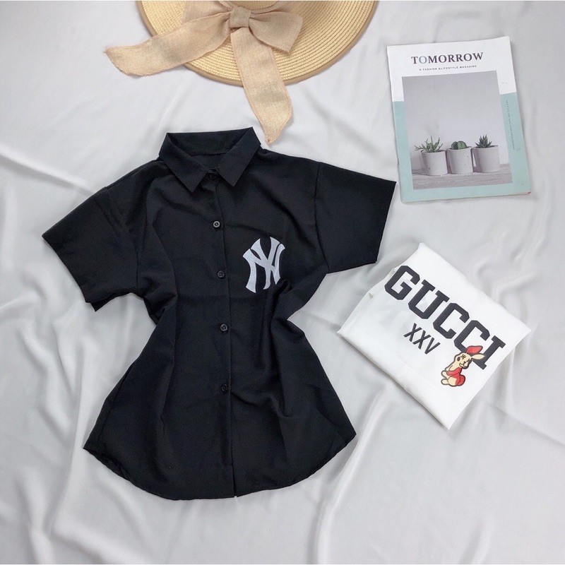 Áo sơ mi ôchữ hiệu bên ngực và sau lưng cực hot , chất kate lụa mềm mịn mát