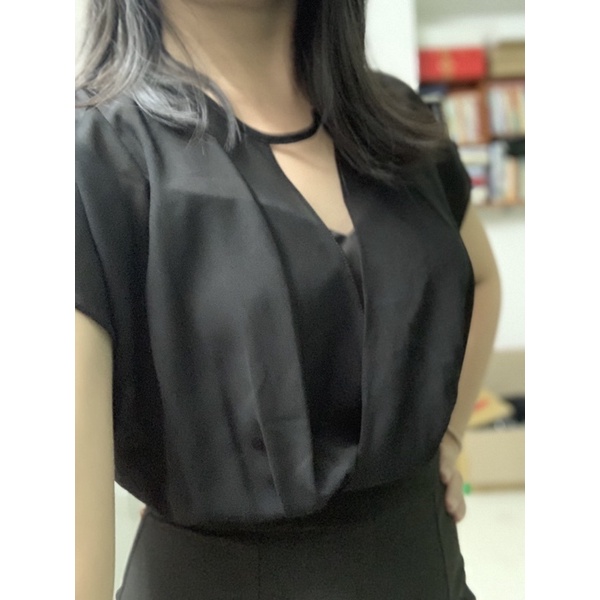 Đầm đen Gunich size S