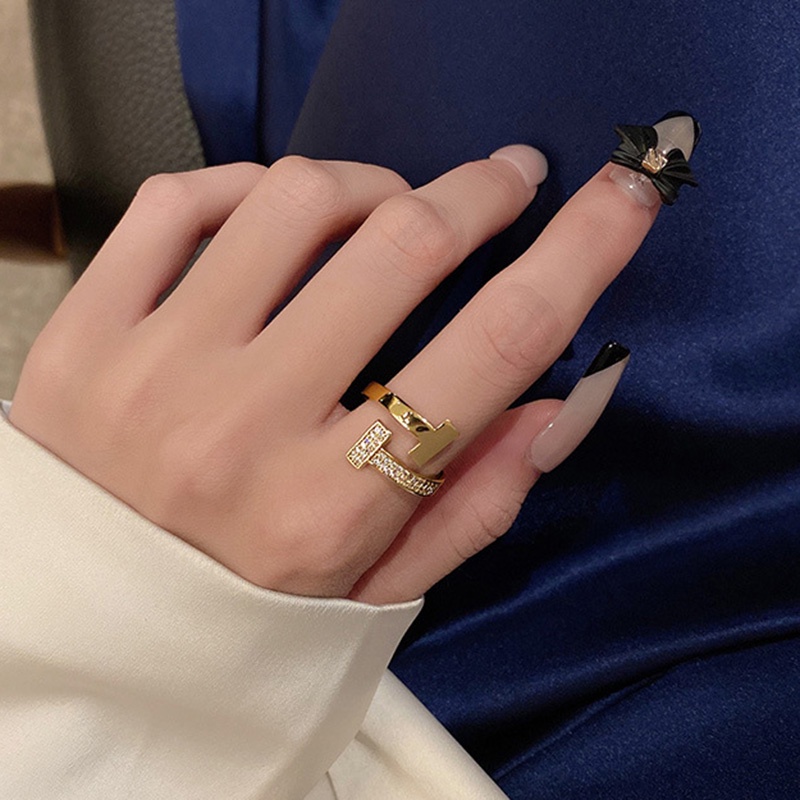 Nhẫn Thép Titan Mạ Vàng Đính Đá Zircon Có Thể Điều Chỉnh Kích Thước Thời Trang Cho Nữ