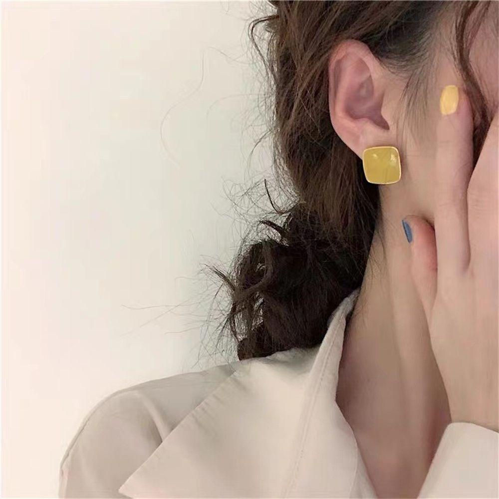 Bông Tai Hình Học Đơn Giản Dễ Thương Cho Nữ