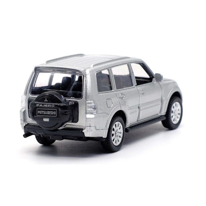 Caipo Mitsubishi Pajero Hợp Kim Xe Mô Hình Xe Địa Hình 1: 43 Kéo Lại Mở Cửa Bé Trai Trẻ Em Đồ Chơi Hợp Kim Trang Trí Xe Bộ Sưu Tập Đồ Trang Trí Quà Tặng Sinh Nhật