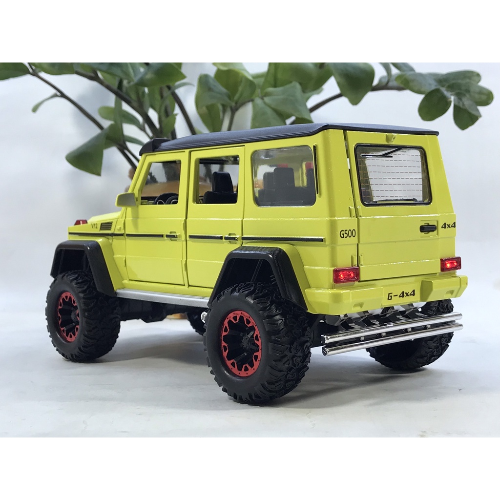 Mô hình xe ô tô Mercedes Benz G500 4x4 tỷ lệ 1:24 bằng hợp kim mô hình xe địa hình có giảm xóc có cửa sổ trời