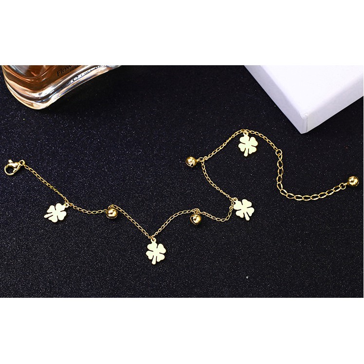 Lắc tay titan cỏ 4 lá màu vàng tươi siêu đẹp, bền màu, hợp thời trang