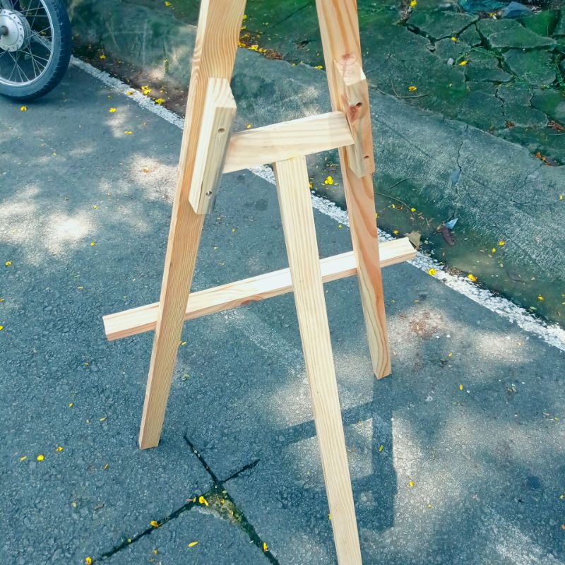 Giá vẽ tranh gỗ cao 120cm