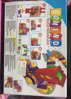 Tàu hoả xếp domino
