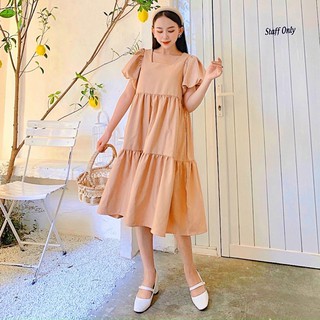 Đầm kem cổ vuông 3 tầng