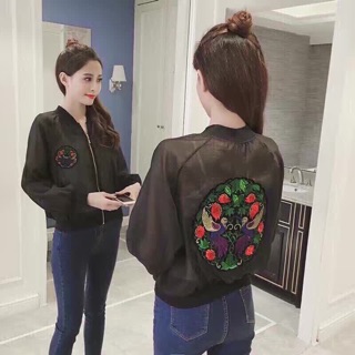 Áo khoác thêu logo hoa chim
