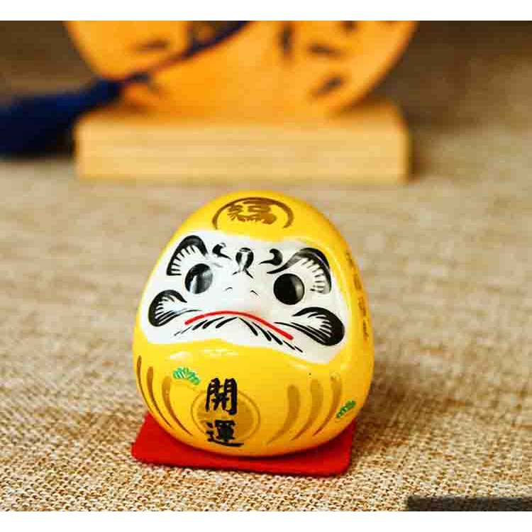 (Hàng Sẳn TP.HCM) Gốm Sứ trang tri xe hơi,phòng khách, Búp bê may mắn Nhật Bản Daruma 5cm