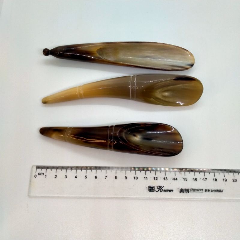 Dụng cụ điện chuẩn , cạo gió, ấn huyệt, masage bằng chóp sừng khía thân