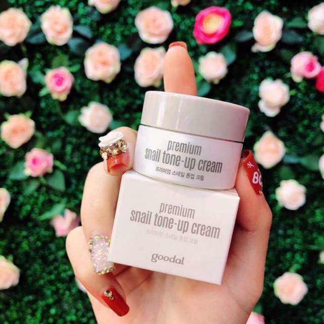 Kem dưỡng trắng da ốc sên goodal