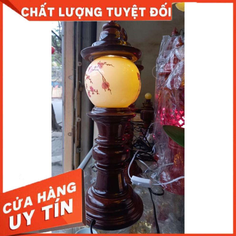 ĐÈN THỜ GỤ BẦU ĐÀO NHỠ CAO 54CM ( MỘT ĐÔI)