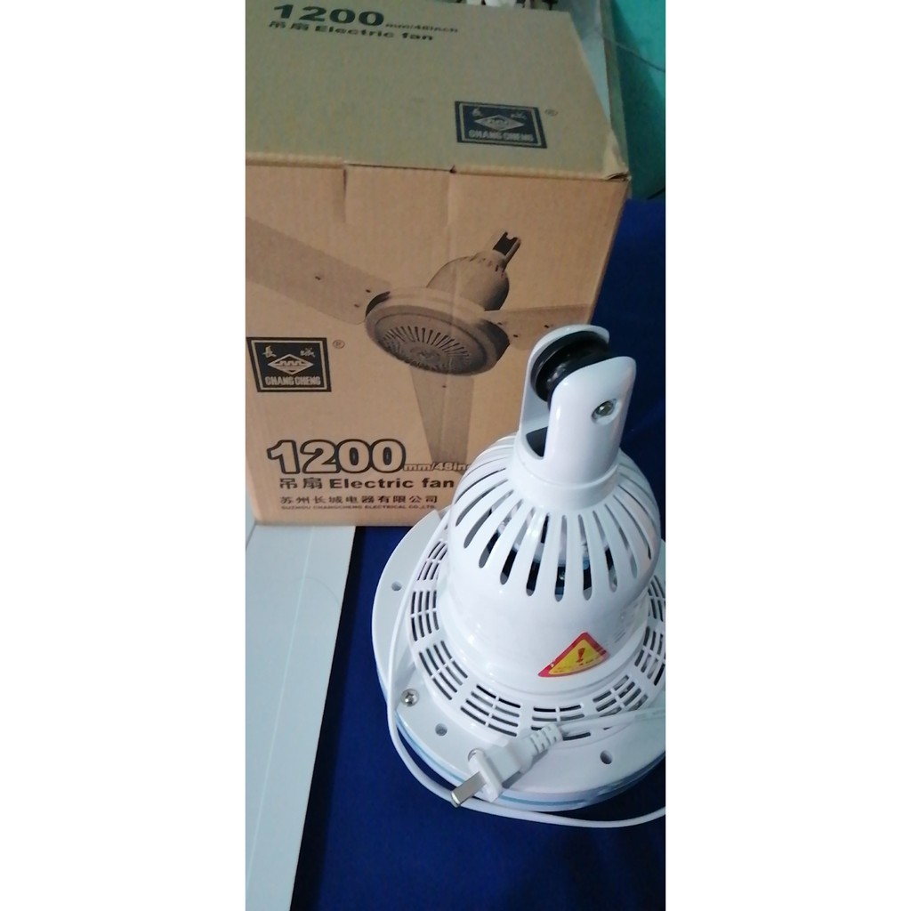 Quạt màn ,quạt trần mini 220v có vòng bi 1200mm 1400mm