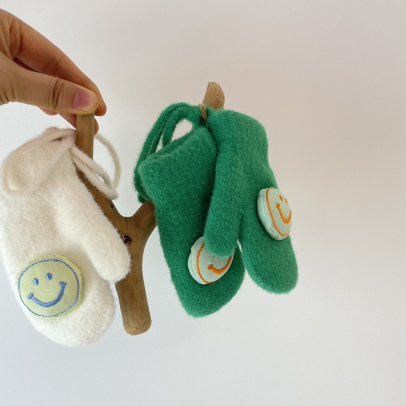 Găng tay lông cừu mềm mại co giãn họa tiết hoạt hình dễ thương dành cho bé gái 0-2 tuổi