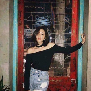 Combo gồm 2 Áo chocker len tăm