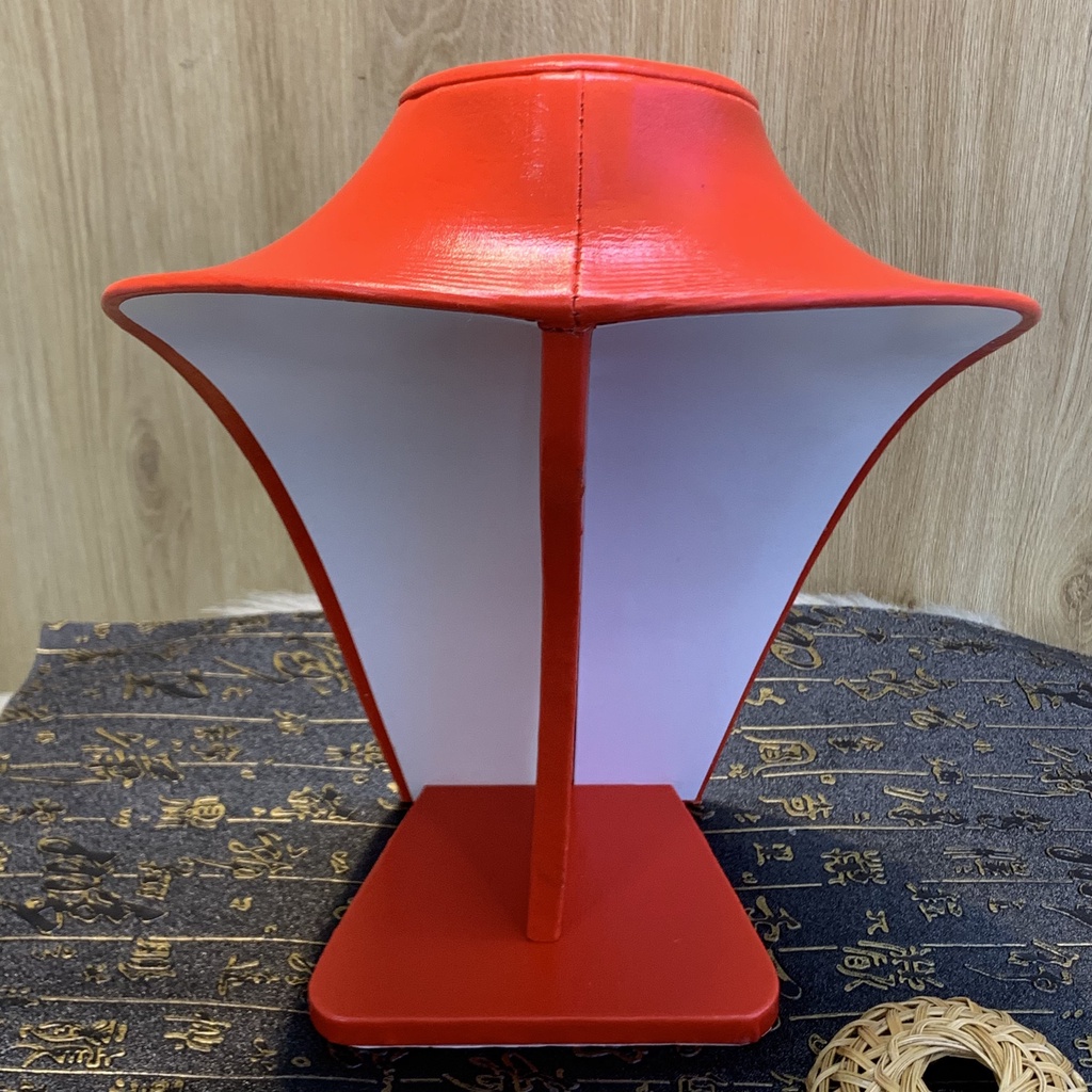 Tượng cổ da lớn cao 28 cm trưng bày chuỗi vòng, dây chuyền đeo cổ nhiều màu