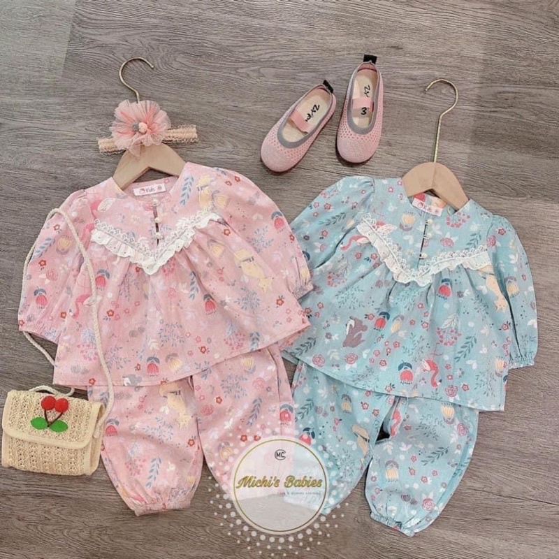 Bộ pizama tiểu thư hoa nhí phong cách hàn quốc siêu xinh cho bé