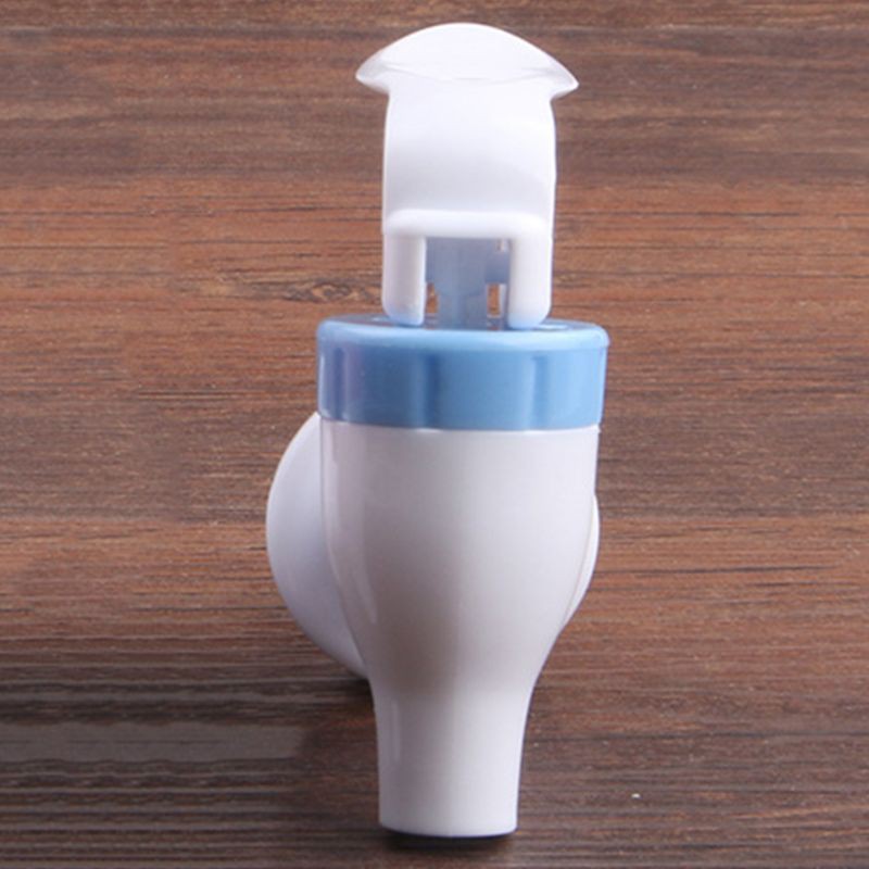 Vòi nước nhựa nóng lạnh ( có size lớn )