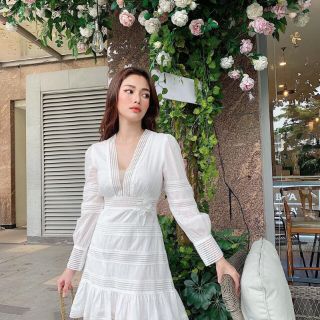 ĐẦM TRẮNG PHỐI REN ĐUÔI CÁ