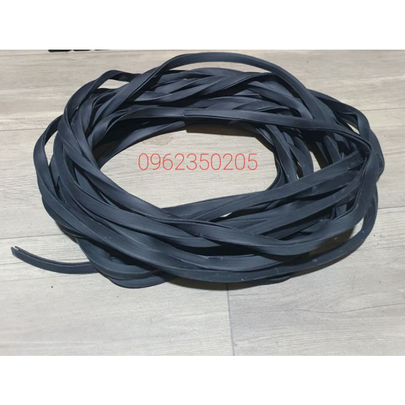 10 Mét Ron Nhét Cửa Sắt Trắng / Đen.