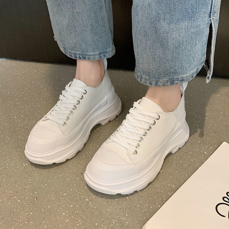 Giày MWC 0645 - Giày Thể Thao Nữ Đế Cao, Sneaker Nữ Buộc Dây Vải Siêu Hot