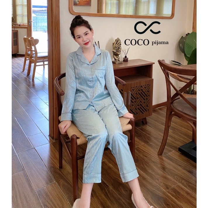 Bộ Pijama Lụa Gấm Mặc Nhà Hoạ Tiết Chữ Xinh