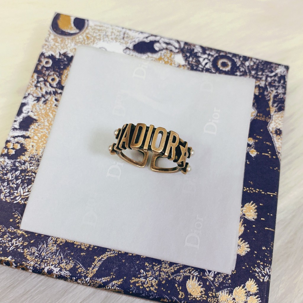 Nhẫn nữ chữ Dior kiểu retro thời trang