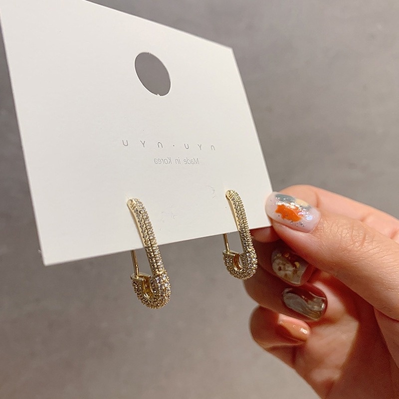 Khuyên tai kim băng hình học đính đá pha lê phong cách punk an toàn cho nữ
