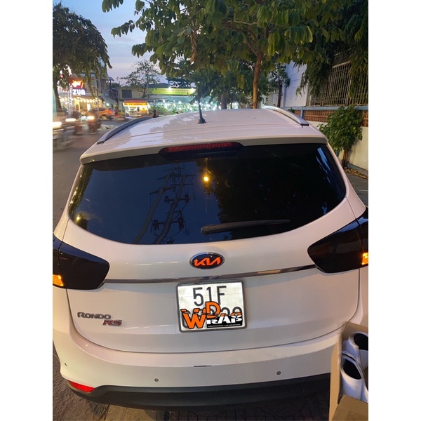 Decal logo KIA mới phản quang 3M(12 miếng)