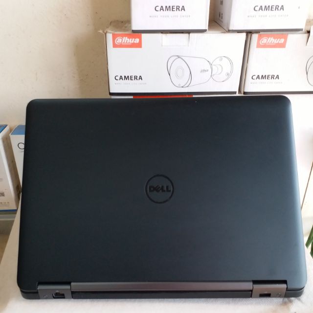 Laptop dell E5440 chíp core i5 máy đẹp