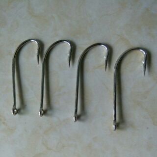 Combo 4 lưỡi câu cá chuối inox 100%.
