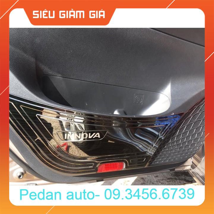 Ốp Tapli Cánh Cửa Xe Innova 2017 đến 2020, 4 miếng mẫu titan