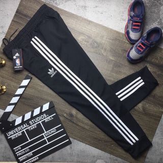 Quần jogger nam 3 sọc