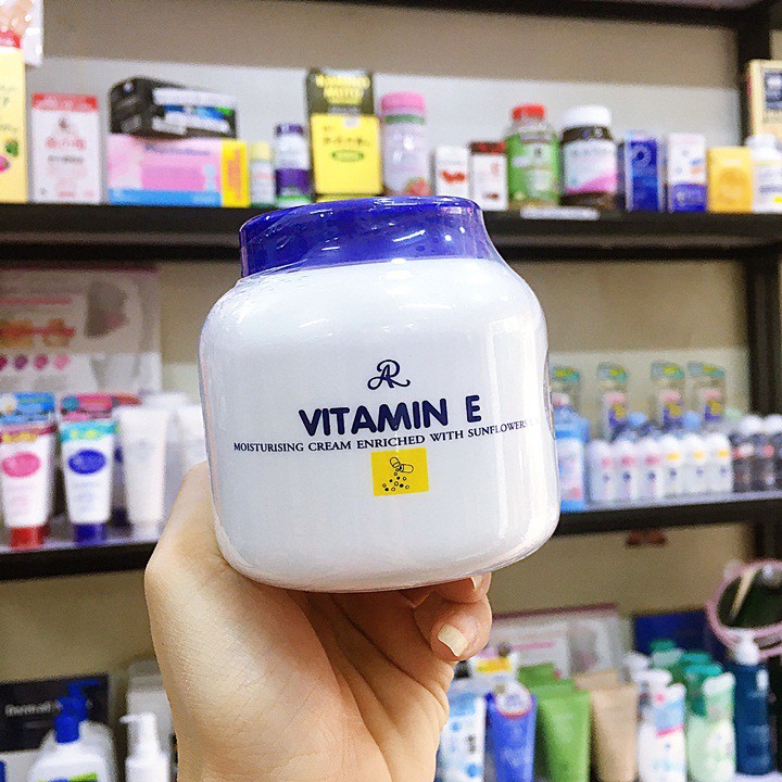 Kem dưỡng thể Vitamin E Thái Lan 200ml