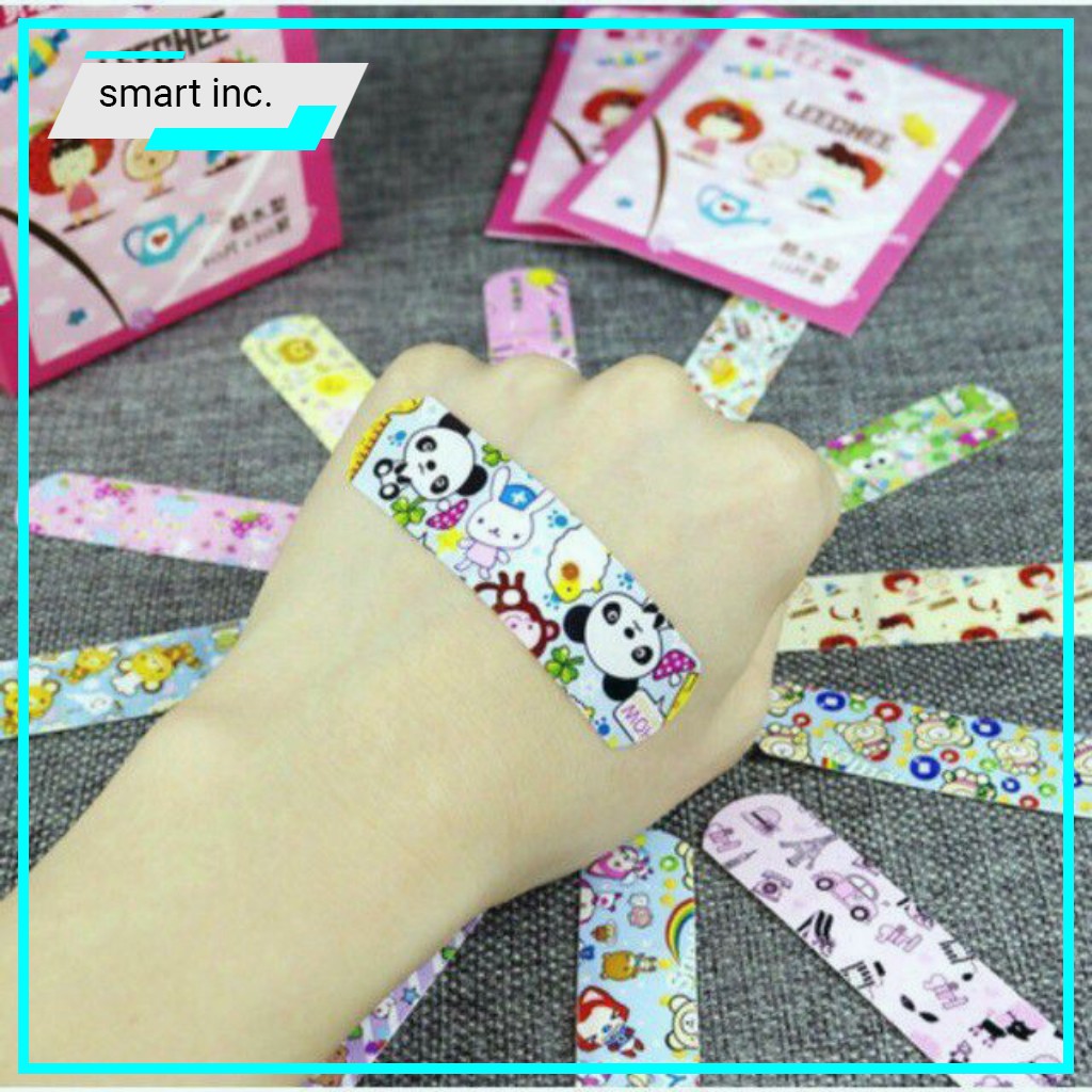 Băng Cá Nhân Cute Hộp 120 Miếng 👄FREESHIP👄 Băng Gâu Dán Vết Thương Plaster Băng Keo Cá Nhân Hình Thú Cho Bé Gia Đình