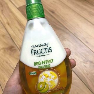 Xịt dưỡng tóc Garnier Fructis phục hồi tóc hư tổn