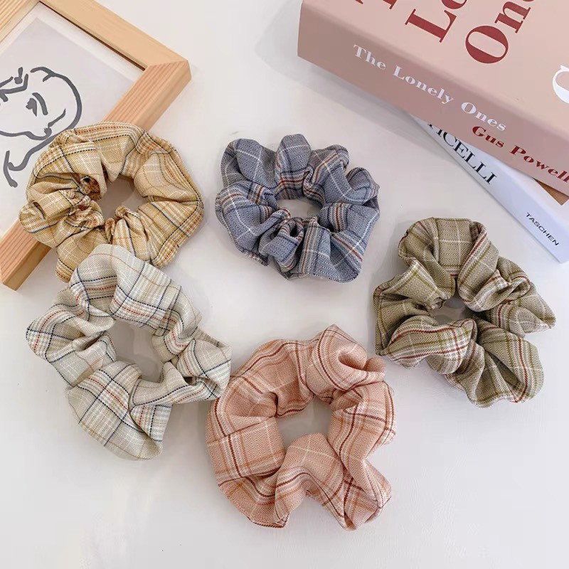 Cột tóc vải Scrunchies caro đáng yêu dễ thương vintage