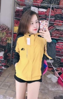 Áo khoác gió nữ