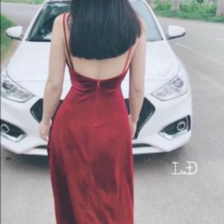 đầm cúp nguc 2 dây