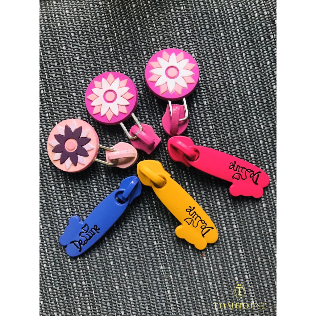 Móc khóa cặp chống gù siêu yêu cho bé, phụ kiện balo chống gù cho bé tiểu học- hình hoa