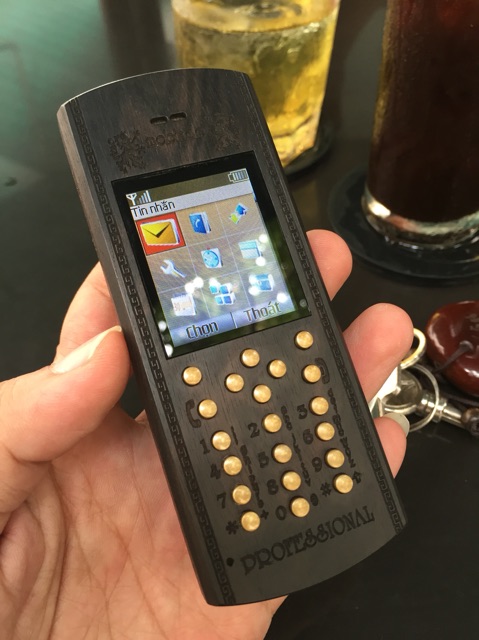 nokia 1661,vỏ gỗ cao cấp