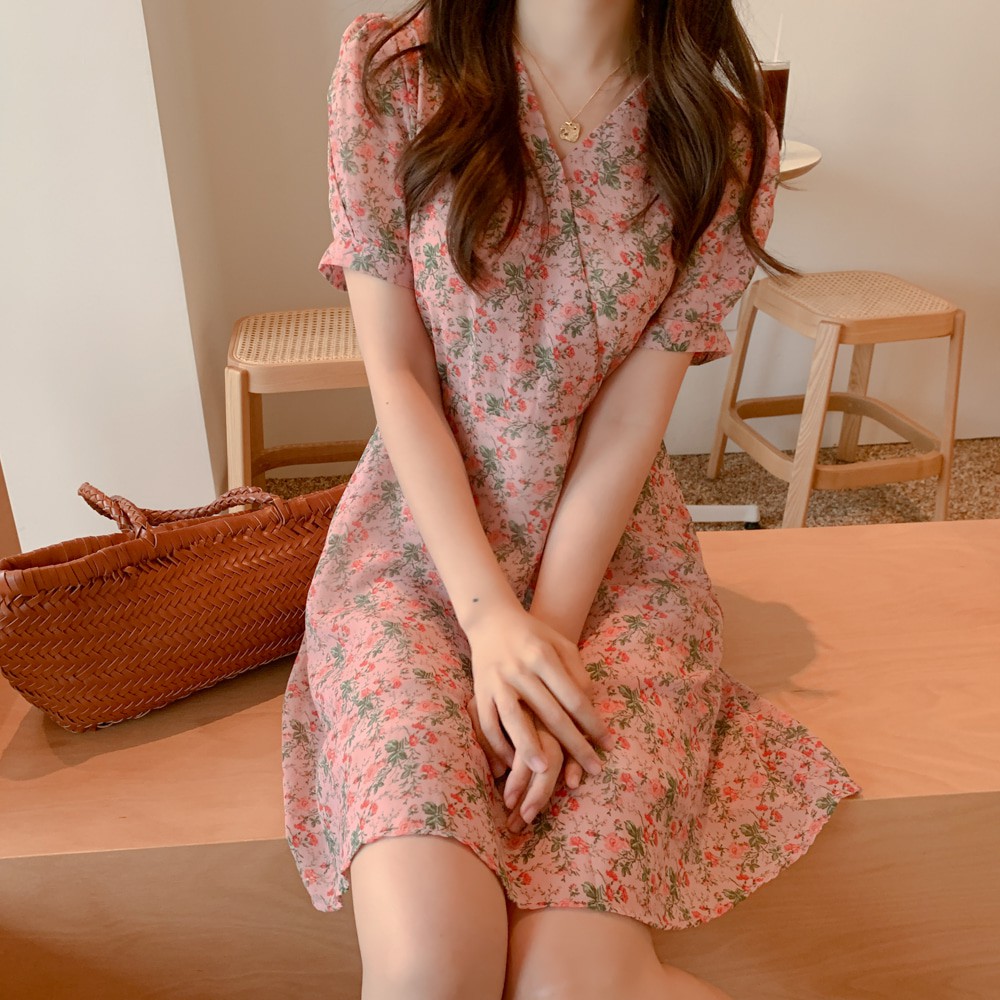 Đầm nữ đi chơi dự tiệc hoa nhí tay ngắn chất vải voan lụa mềm xanh hồng trắng | BigBuy360 - bigbuy360.vn