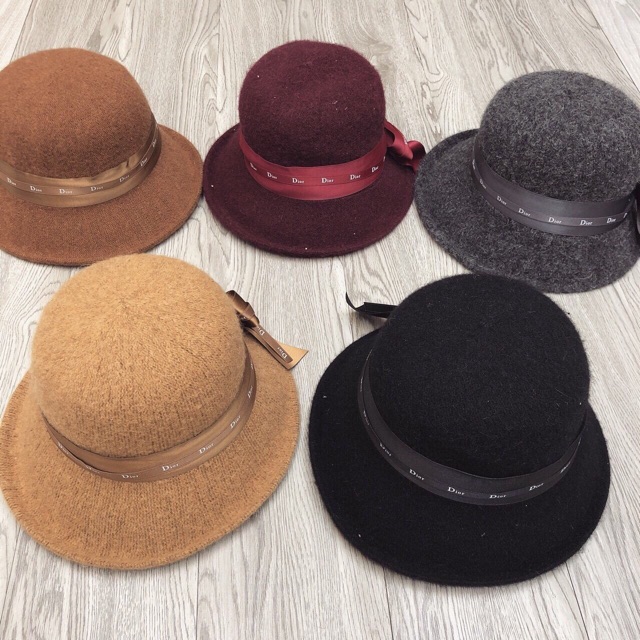 Mũ vành chất dạ