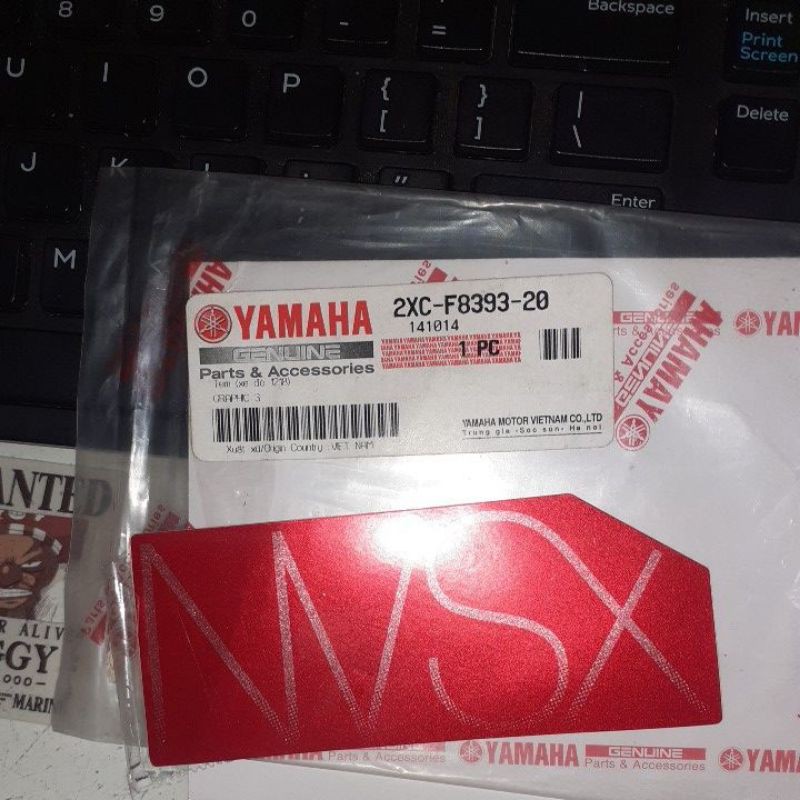 Tem xe đỏ 1218
