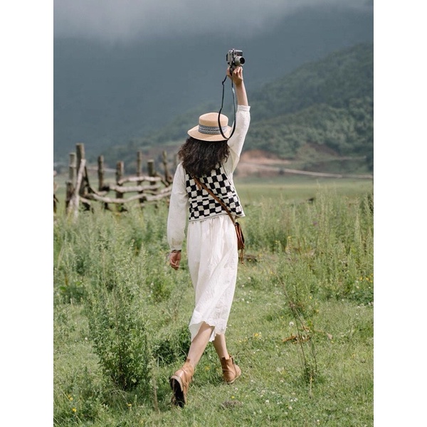 Mẫu mới vềÁo gile nữ áo vintage đan len thêu sợi dệt kim siêu xinh cho nàng diện cùng áo sơ mi váy