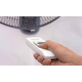 QUẠT TREO PANASONIC F-409M ( CÓ REMOTE - XANH & TRẮNG NGÀ )