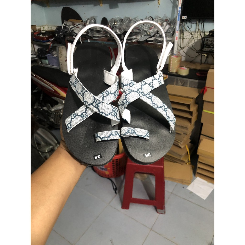 dép quai hậu nữ sandal đồng nai đế đen quai hậu g xanh size từ 35 nữ đến 42 nữ