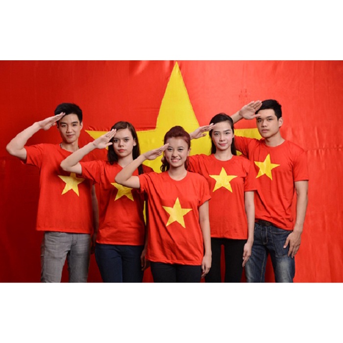 ÁO CỜ ĐỎ SAO VÀNG COTTON CAO CẤP