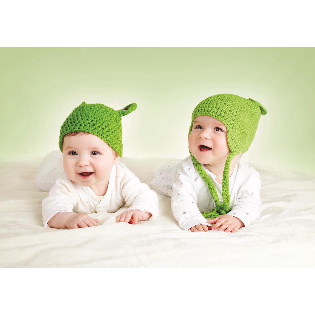 Tranh dán tường Hình Em Bé Baby Cực dễ thương