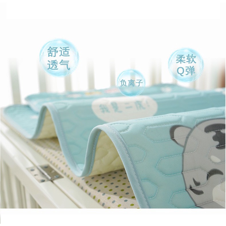 Chiếu Điều Hoà Cao Su Non Tặng Kèm Gối Cho Bé In Hình 5D Cao Cấp