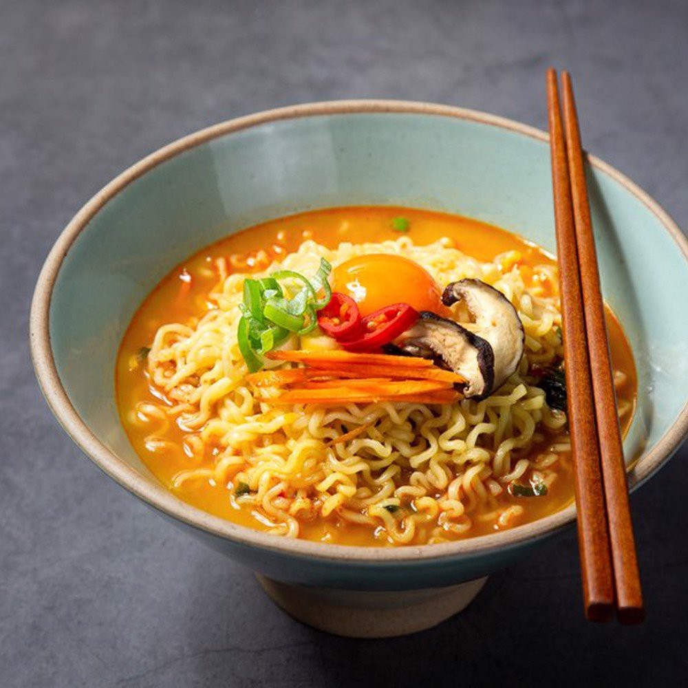 Mì trứng vàng  Anseong - Lốc 5 gói loại 125g /  Lốc 5 cốc   Nongshim - nhập khẩu Hàn Quốc
